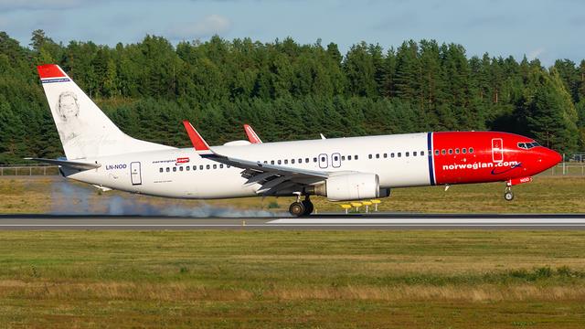 LN-NOD:Boeing 737-800:Norwegian Air Shuttle